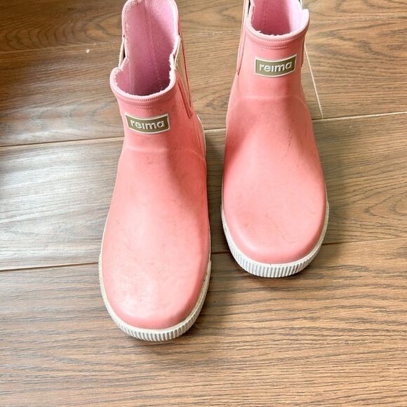 REIMA KIDS' ANKLES SHORT RAIN BOOTS IN PINK - Picture 3 of 7